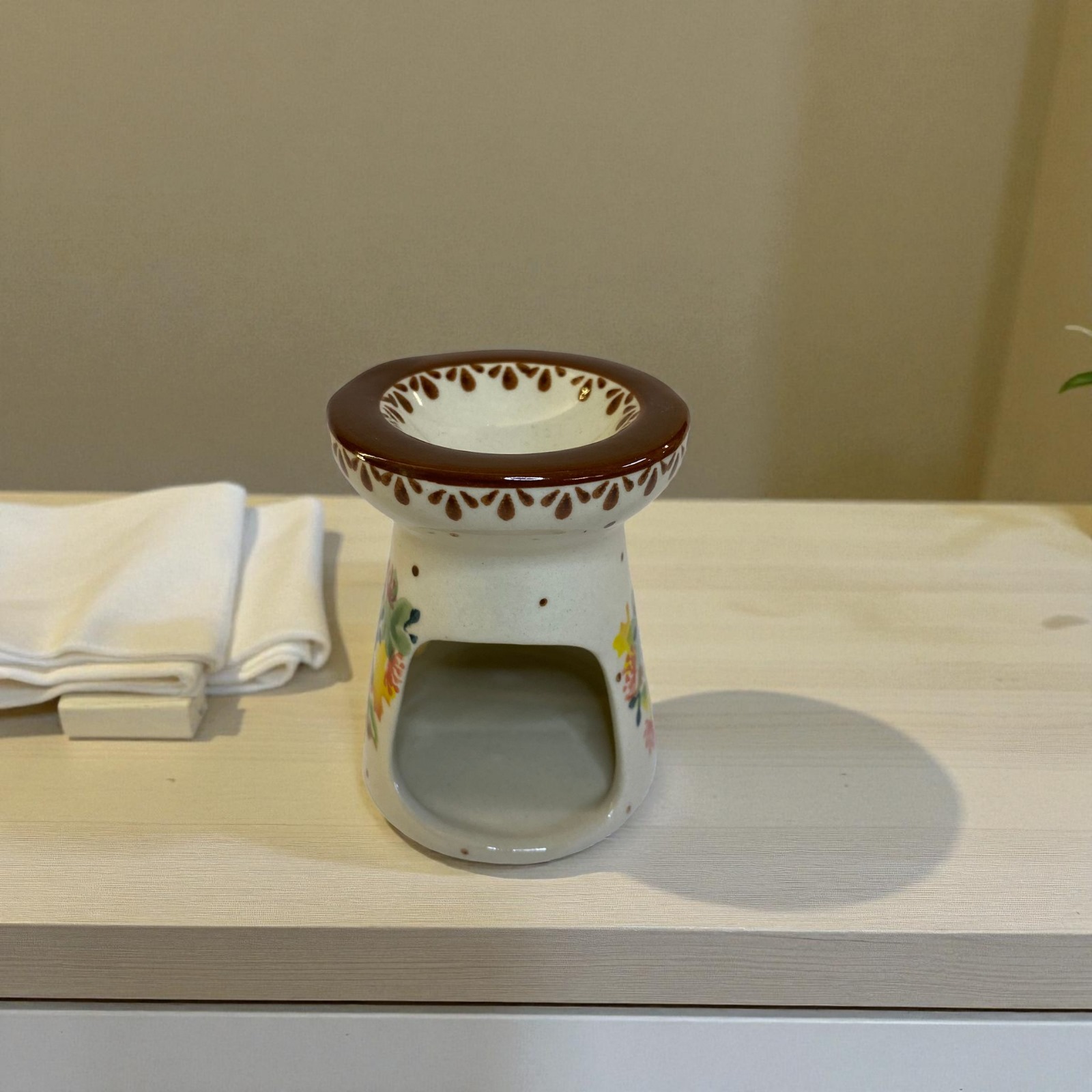 Podgrzewacz do wosku/olejków eterycznych Nd. K09- Ceramika Bolesławiecka AC - obrazek 3