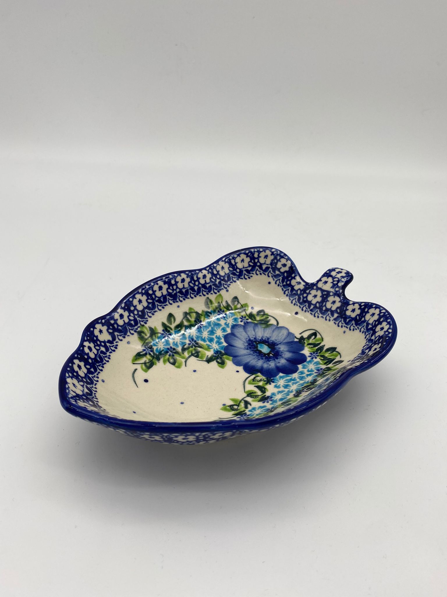 Miska liść Nd. E76- Ceramika Bolesławiecka AC - obrazek 3