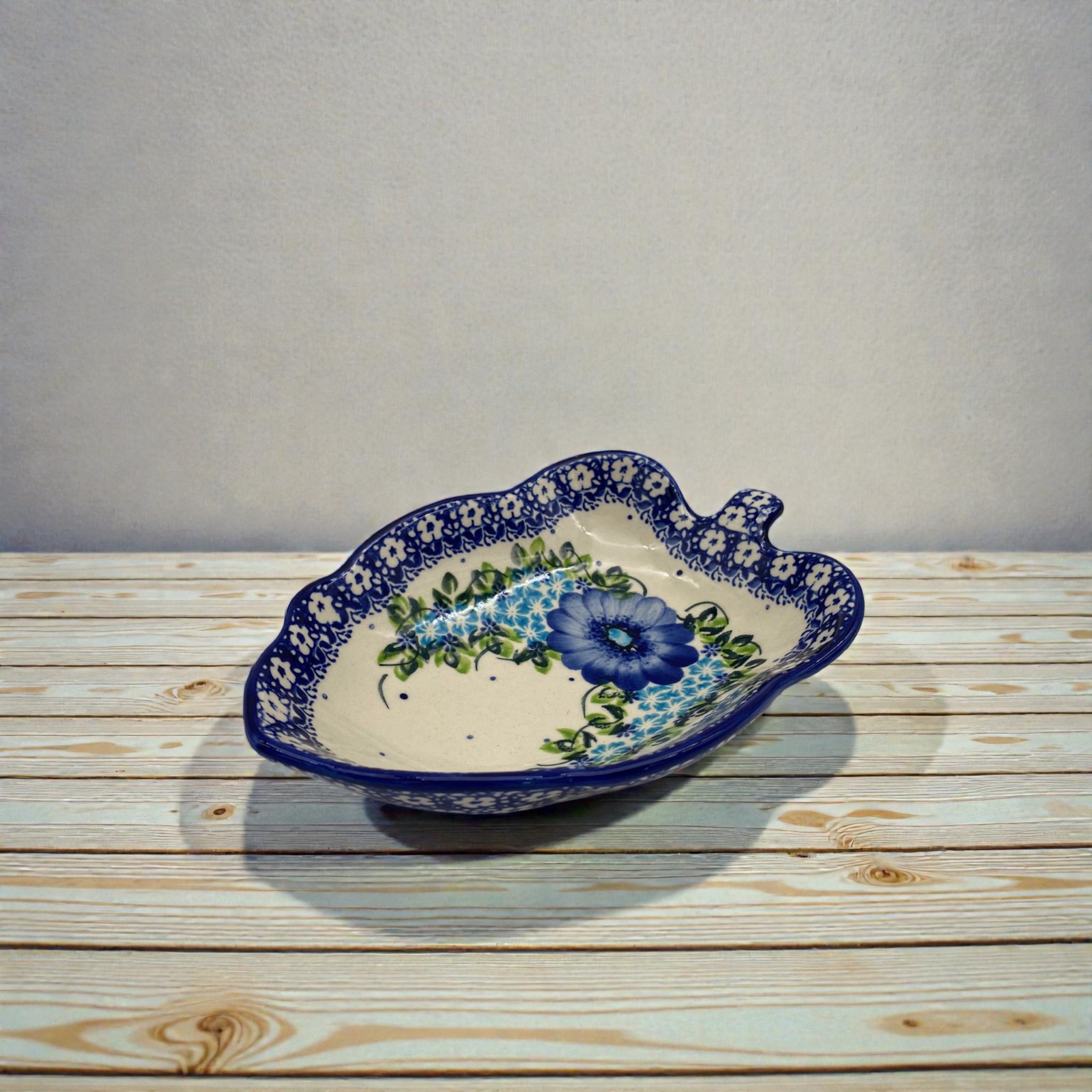 Miska liść Nd. E76- Ceramika Bolesławiecka AC