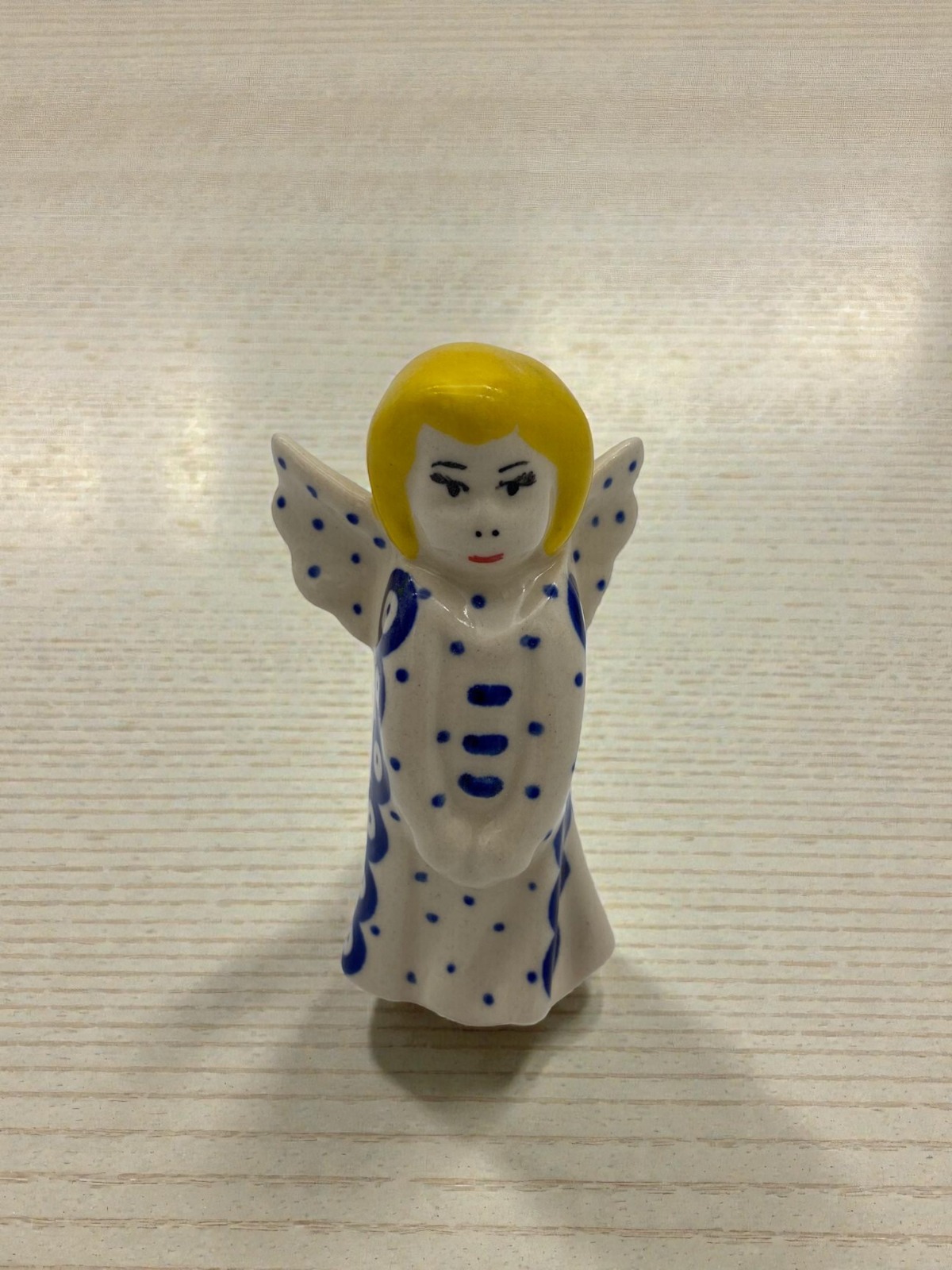 Figurka aniołek Nd. K1- Ceramika Bolesławiecka AC